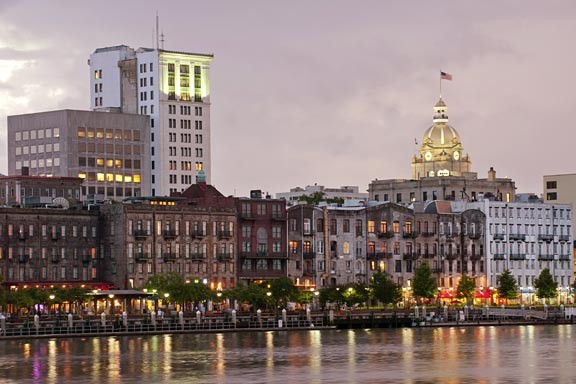 Savannah's Waterfront: River Street Savannah, GA USA