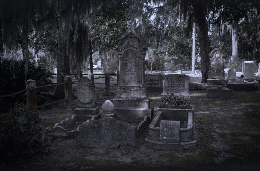 Take a Savannah Ghost Tour